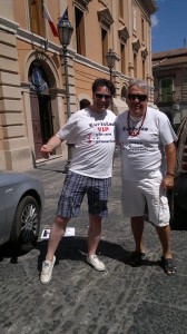 Euristeo Ceraolo con Renato Converso - Rossano diventa set cinematografico con il film La Zattera - Ciak si gira a Rossano e dintorni, con Renato Converso arriva il film La Zattera, annunciato dai cugini Renato, Dorinda e Euristeo Ceraolo