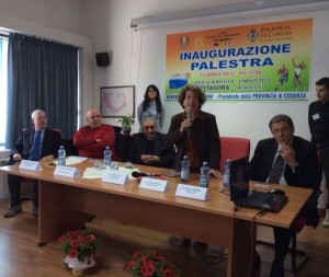Inaugurata il 11 04 2014 la palestra del liceo scientifico-linguistico Pitagora di Rende