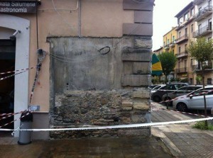 Chiosco rimosso Piazza Riforma Via Rivocati Cosenza - Intervista a Massimo Montalto sulla vicenda del chiosco rimosso