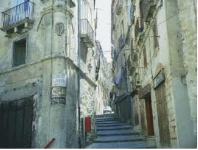 edifici pericolanti