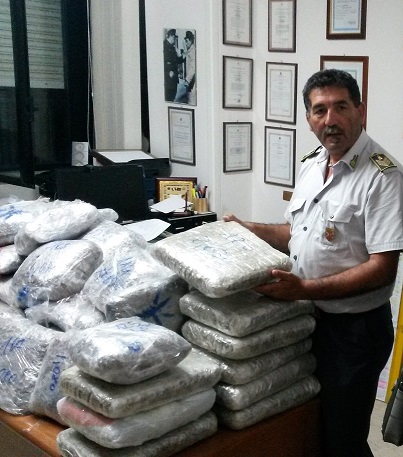 Montegiordano, maxi sequestro di marijuana