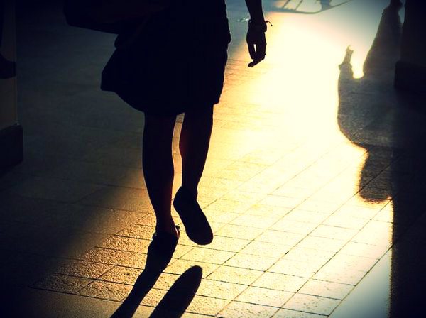 Donna perseguita da ex marito, il tribunale gli vieta di avvicinarsi