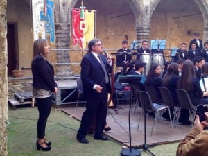 Il sindaco di Montalto Uffugo Pietro Caracciolo e l'assessore alla cultura di Oppido Mamertina Eleonora Bellantonio