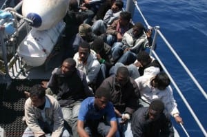Nave con a bordo 211 migranti