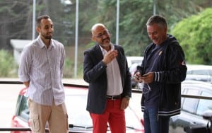 Mister Cipolla del Cosenza futsal con il co-presidente Bria e il ds del Cosenza calcio Meluso