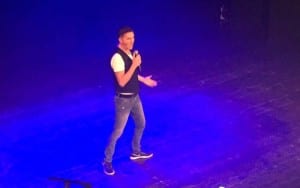 Teo-Mammuccari-al-teatro-dell'Acquario-di-Cosenza