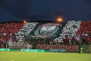 La curva sud del Crotone