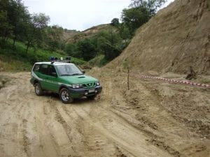 Luzzi, Corpo Forestale sottopone a sequestro una cava abusiva