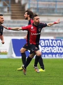Giovanni Cavallaro, dopo il gol realizzato contro il Lecce