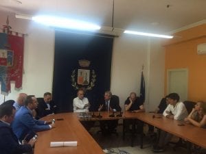 Magorno incontra i sindaci autosospesi dal PD, di Frascineto e Civita: assunti impegni