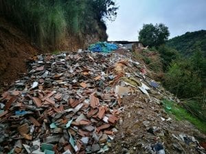 Sequestrata discarica abusiva a Cosenza, una persona denunciata