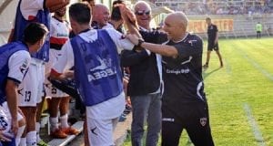 Roselli divertito nel derby di andata (photo Cosenza channel)
