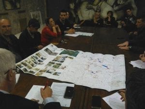 Assemblea popolare a Cosenza vecchia con il comitato Piazza Piccola e il geologo Greco