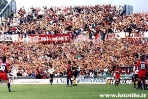 Tifosi della Reggina a Cosenza (2001/2002)