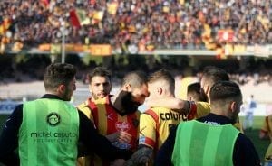 Esultano i giocatori del Lecce (photo Caputo)