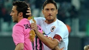 Francesco Totti e Alessandro Del Piero - Calcio, non è un Paese per le bandiere
