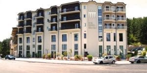 L'hotel Duchessa della Sila, che ospiterà i lupi nelle prossime settimane