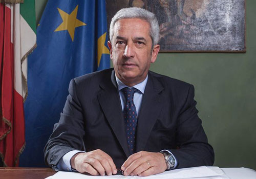 Foto istituzionale del sindaco Manna