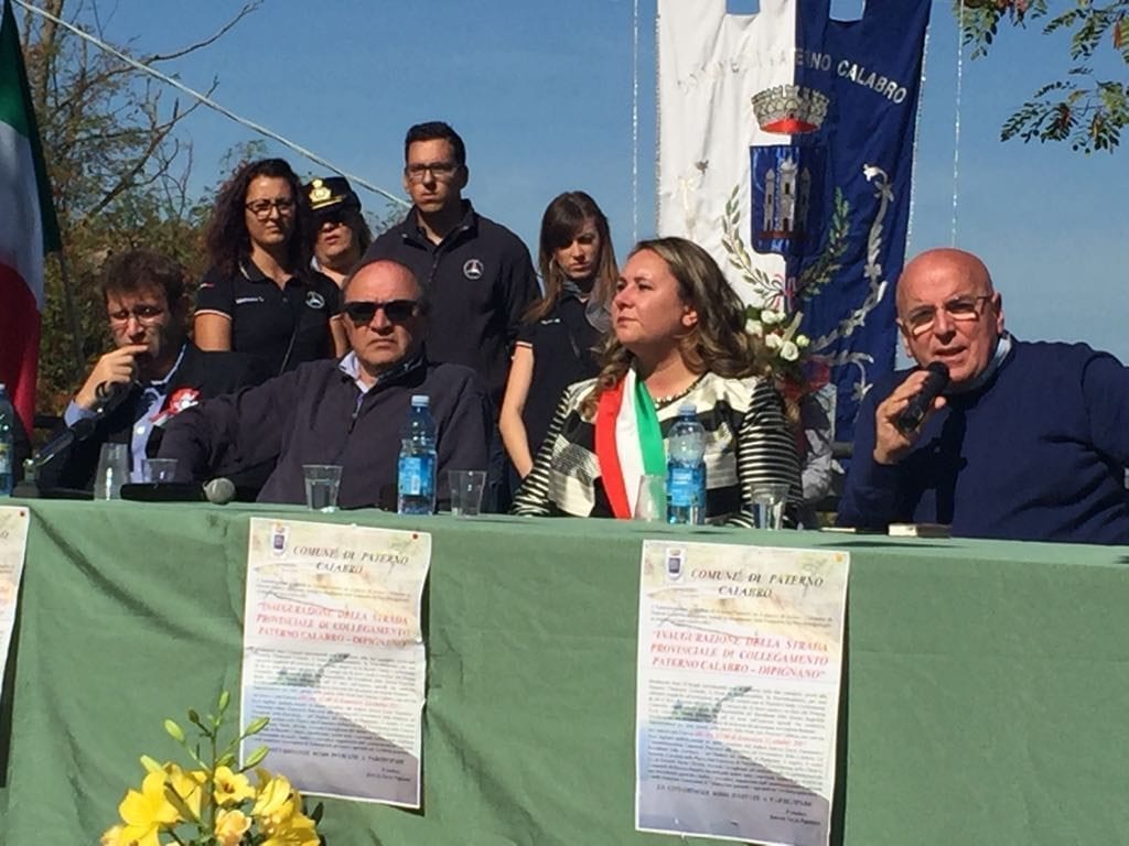 Franco Iacucci all'inagurazione della strada Paterno/Dipignano