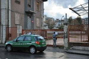 Cosenza combustione illecita di rifiuti sequestrata area edificabile