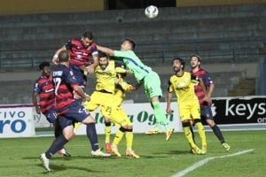 L'incornata vincente di Giuseppe Gambino