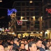 I cittadini cosentini all'accensione dell'Albero di Natale