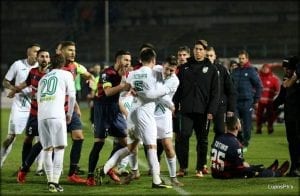 Si scatena la rissa: il capitano si schiera a protezione della squadra (photo Mannarino)