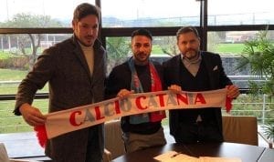 Caccavallo firma con il Catania (photo TuttoC.com)
