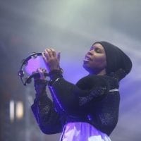 Skin si esibisce a Cosenza