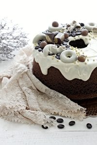 fluffosa al cacao con ganache al cioccolato bianco