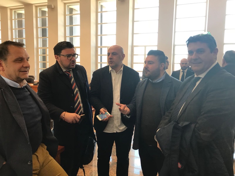 i consiglieri comunali Cito, Ambrogio, Sconosciuto e Cipparrone con l'Assessore De Cicco