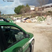 Luzzi: sequestrata discarica abusiva all’interno dell’autoparco comunale