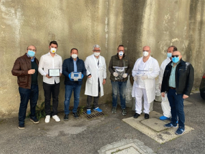 Comunità di San Vincenzo La Costa dona un ventilatore polmonare all'ospedale di Cosenza