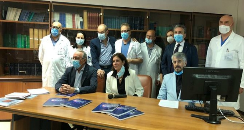 Calabria: medici di Reggio brevettano cura covid che ha salvato 13 pazienti