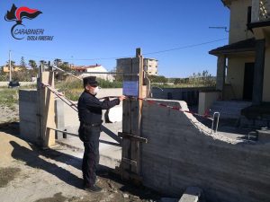 Abusivismo edilizio e altre attività illecite, sequestri Rossano e Scala Coeli