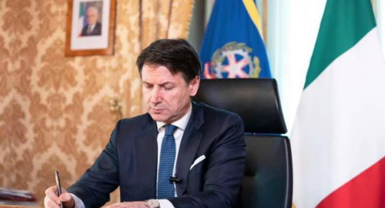 giuseppe-conte-ritardo nei pagamenti-Chiedo scusa a nome del Governo