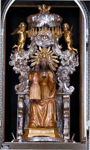 La madonna dei poveri nel santuario di Seminara, Reggio calabria