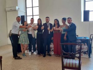 Il brindisi finale nella conferenza stampa che ha dato inizio al tour per Miss Italia Calabria per la nuova stagione.