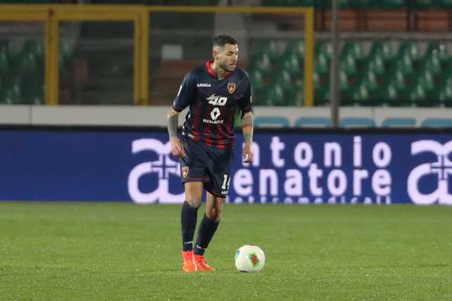 schiavi cosenza positivo al coronavirus serie b