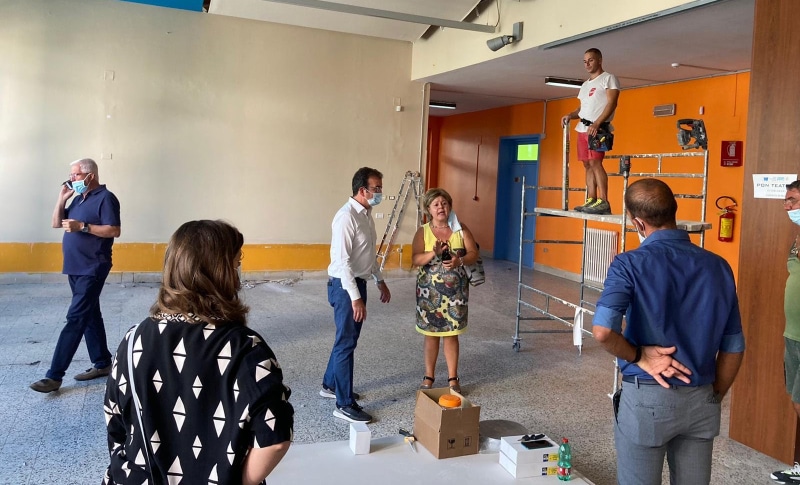 Cosenza_ continuano i lavori per la riapertura in sicurezza delle scuole