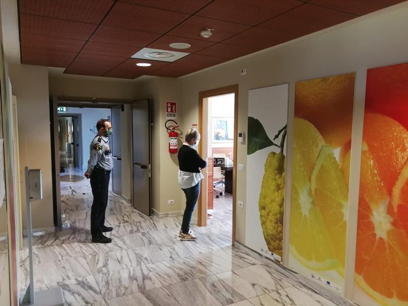 Morte Santelli, un minuto di silenzio in cittadella regionale