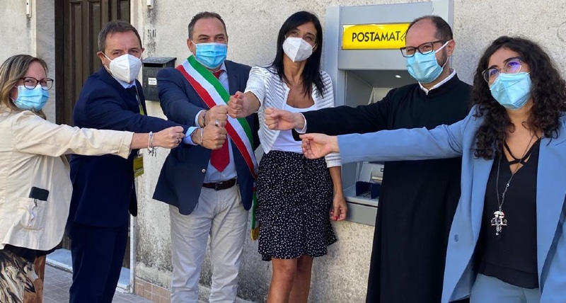 POSTE ITALIANE inAUGURATO iL NUOVO postamatA ACQUAFORMOSA