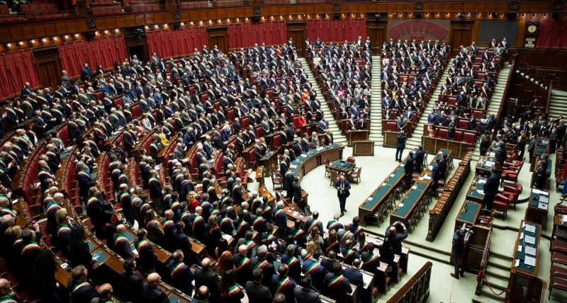 Scomparsa Santelli minuto di silenzio alla camera in memoria della presidente