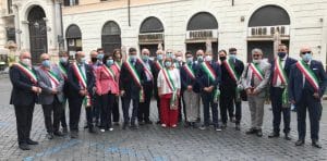 Sit in a Roma dei sindaci della Calabria. Presente anche il Comune di Frascineto.
