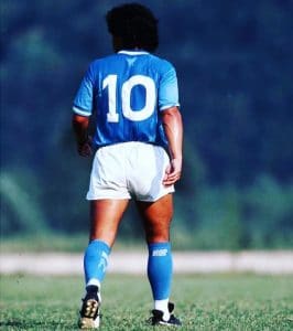 Diego Armando Maradona 10