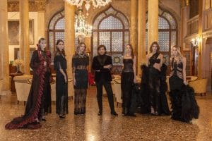 Anton Giulio Grande presenta la sua nuova collezione di Alta Moda digital