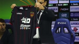 Cosenza_ lunedì nel derby contro la Reggina indossando la _Special One_ 2