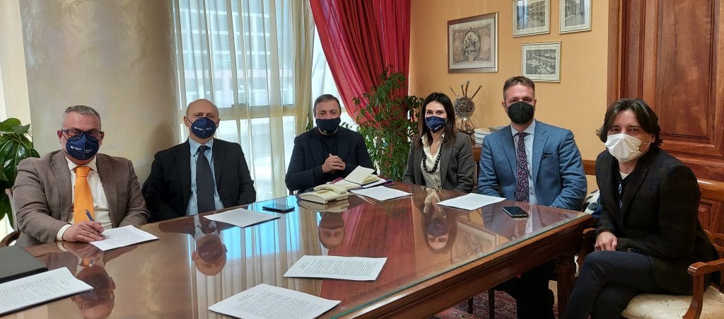 Costituita l'associazione FederTerziario Calabria, Luca Lucia eletto Presidente