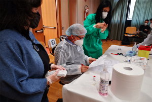 L’Ema conferma la validità di AstraZeneca: riparte la vaccinazione all’Unical