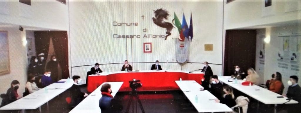 Consiglio comunale di Cassano, approvati tutti i punti all'odg